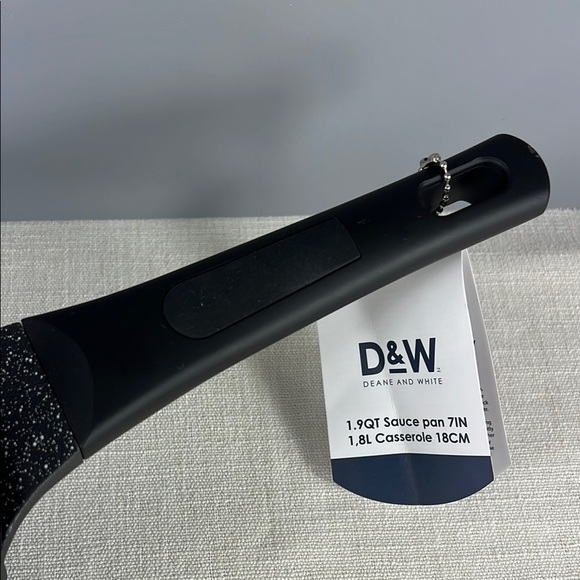 D&W Deane and White Sauce Pan Non Stick With Lid 7" 1.9-Qt Dishwasher Safe NEW - Picture 5 of 8